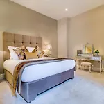 Kingston's Townhouse 招待所 4*